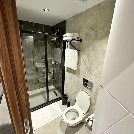 Edwin Provincia di Istanbul